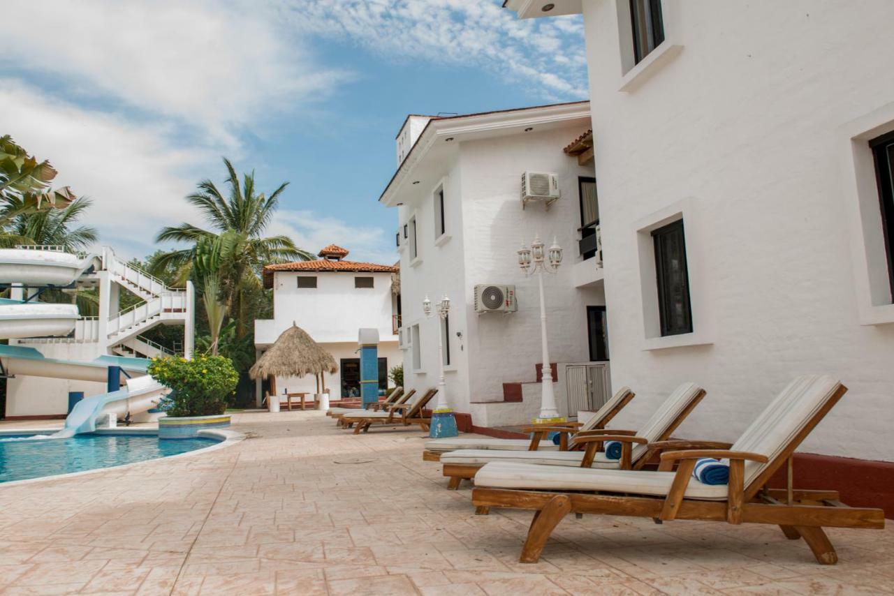 Hotel Villa Azul Бара де Навидад Екстериор снимка