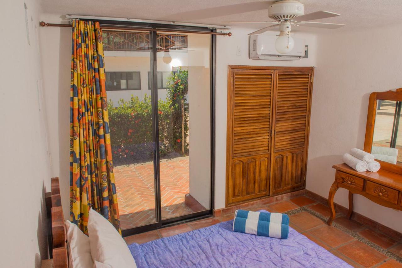 Hotel Villa Azul Бара де Навидад Екстериор снимка